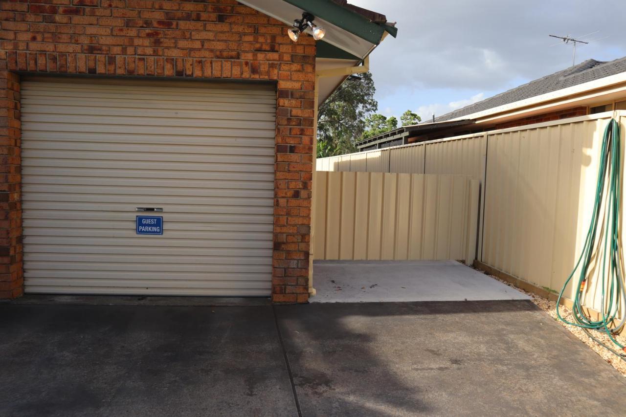 Lakeside Residence Raymond Terrace Exterior photo